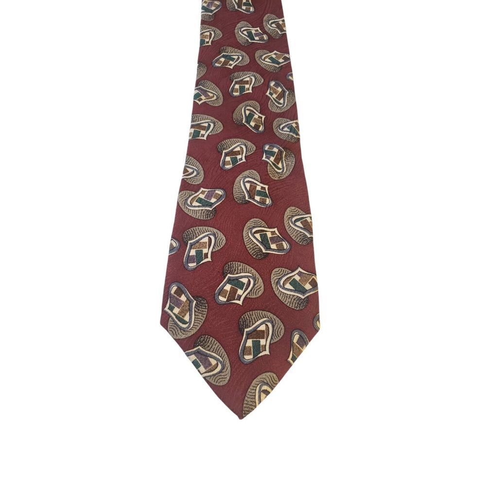Guy Laroche Diffusion Neck Tie Mens Luxury Red Silk Made in USA Preppy Business